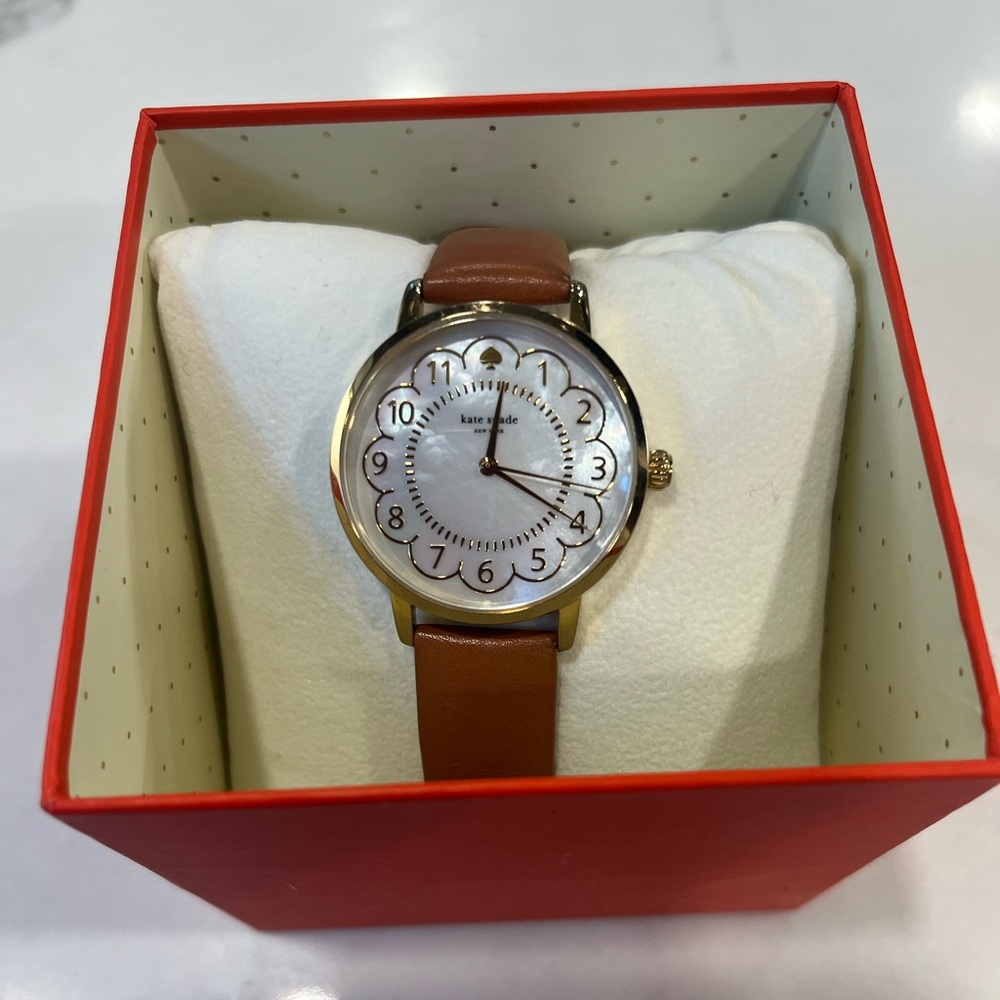 Kate Spade watch EUC.